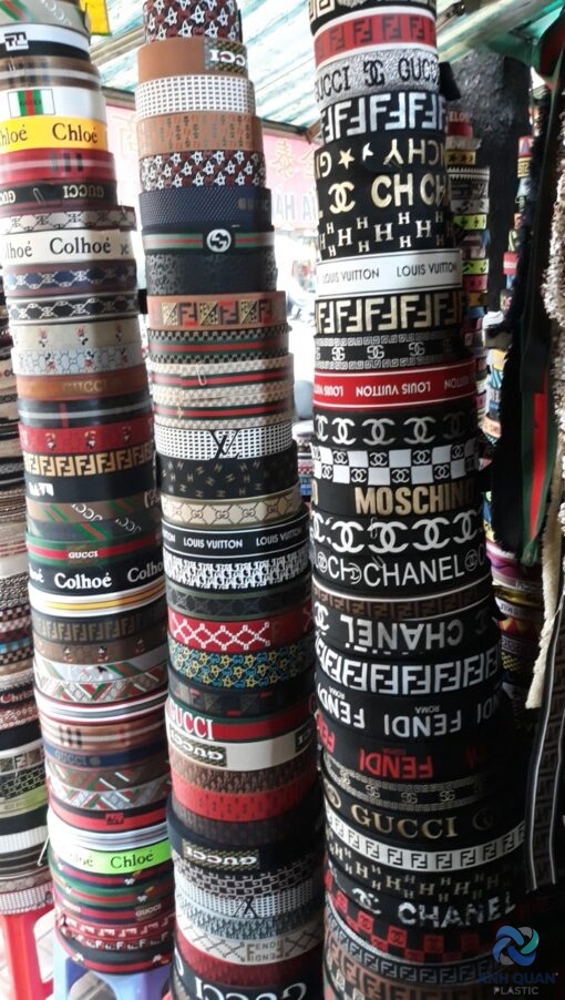 DÂY HIỆU LÀM QUAI DÉP , VVVVVV.......