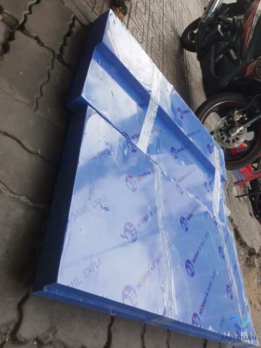 z3998028768194_e4b3fc0b97c1d81922df24737e95ec47